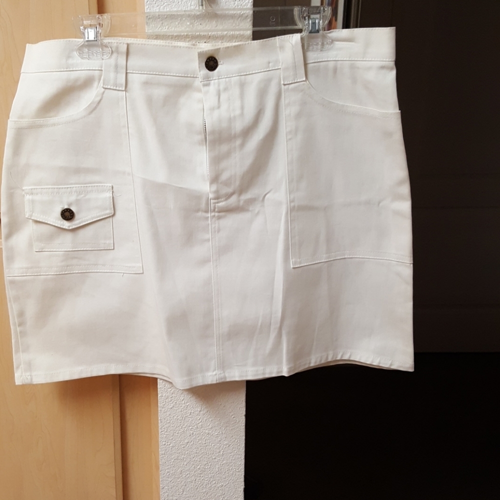 White Plus Size Midi Skirt